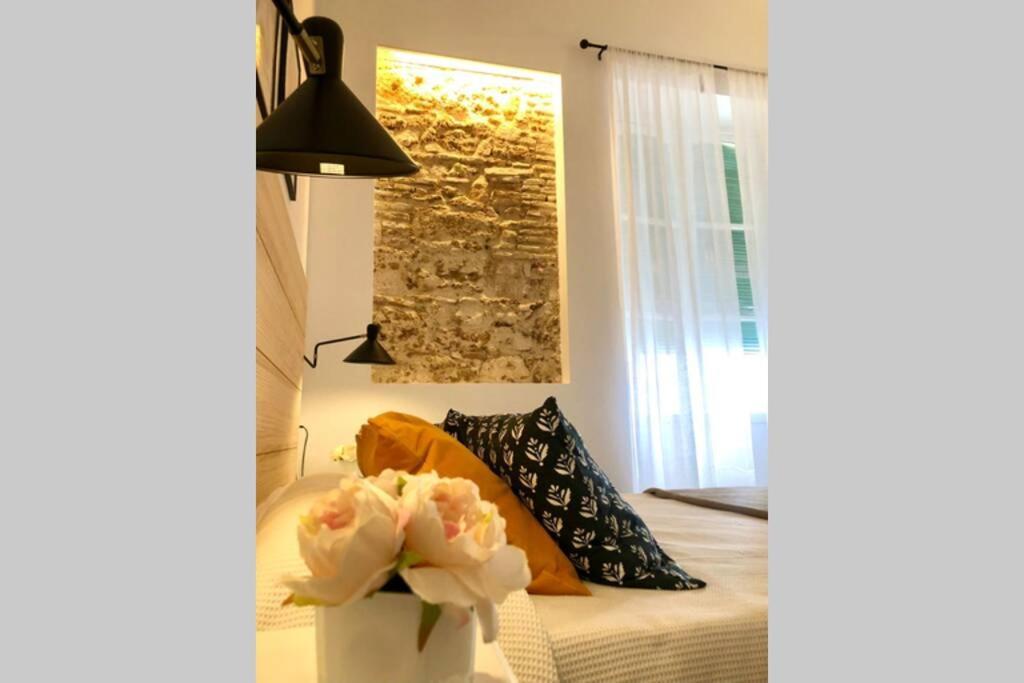 Gatu Premium Villa Libertad, Preferente Mayores De 25 Anos Y Familias Кадис Екстериор снимка